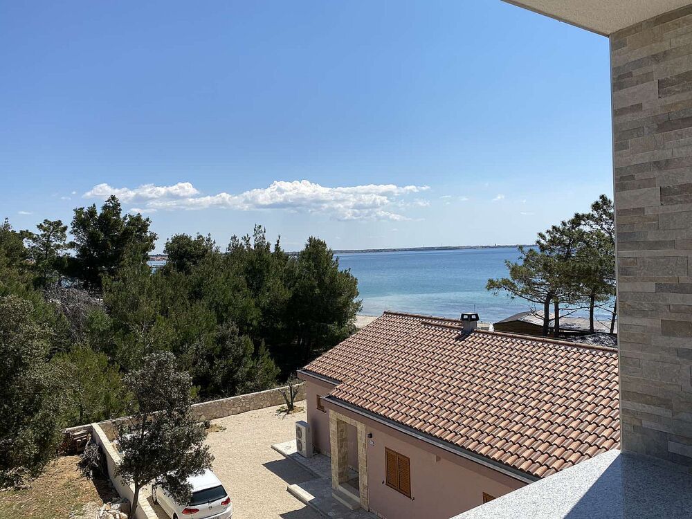 APARTAMENT  WYSPA VIR Z WIDOKIEM NA MORZE