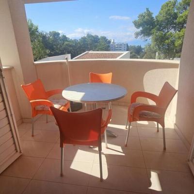 komforan-penthouse-apartman-u-blizini-plaze-i-centra2