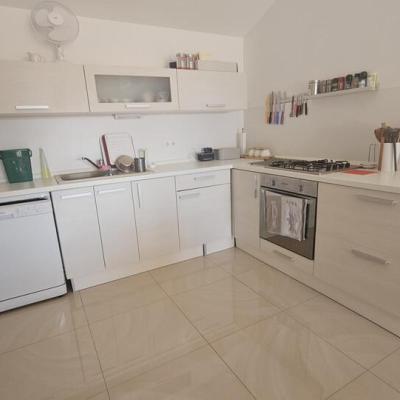 komforan-penthouse-apartman-u-blizini-plaze-i-centra7