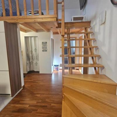 apartman-s-pogledom-na-more-na-mirnoj-lokaciji12