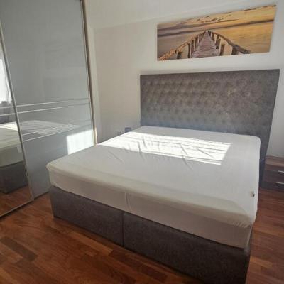 apartman-s-pogledom-na-more-na-mirnoj-lokaciji16