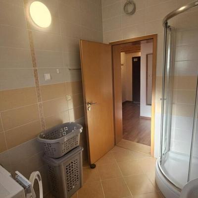 apartman-s-pogledom-na-more-na-mirnoj-lokaciji18