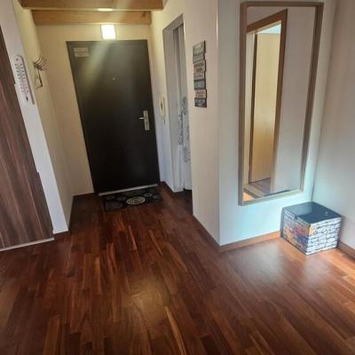 apartman-s-pogledom-na-more-na-mirnoj-lokaciji23