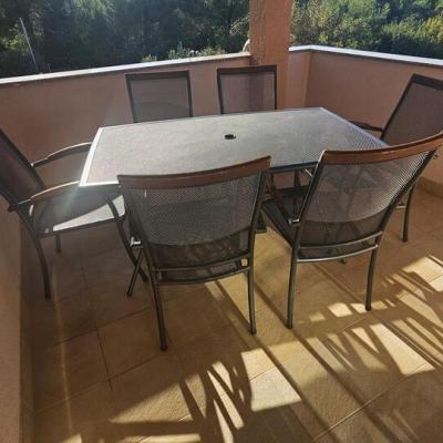 apartman-s-pogledom-na-more-na-mirnoj-lokaciji4