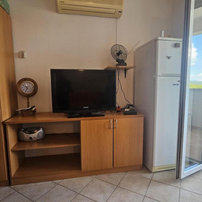 apartman-s-pogledom-na-more-u-blizini-plaze3