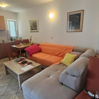 apartman-s-pogledom-na-more-u-blizini-plaze4